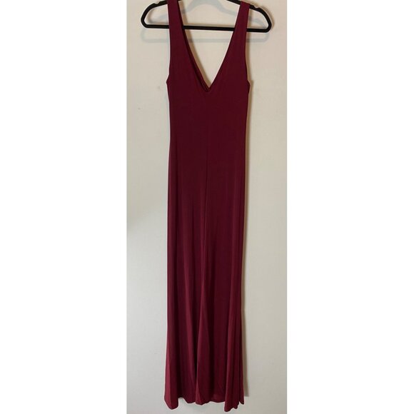 Windsor Burgundy Maxi Dress With Ruched Detail & Sleeveless Design - Picture 3 of 9
